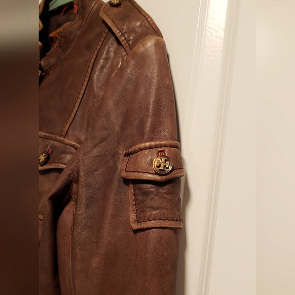Tory Burch Leather Jacket sz 8 unique distressed style - Picture 3 of 8